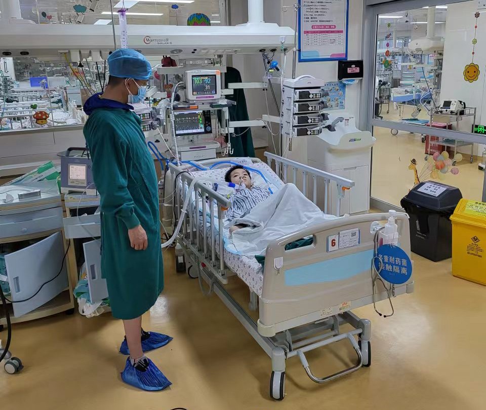 永福县跨省救护车出租公司